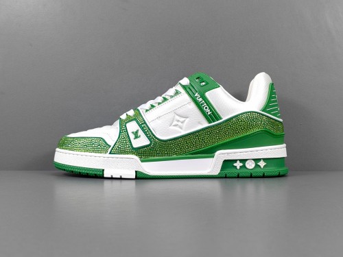 Louis Vuitton Trainer Fashion Low Casual Board Shoes Men Rhinestone Rendering Sneakers