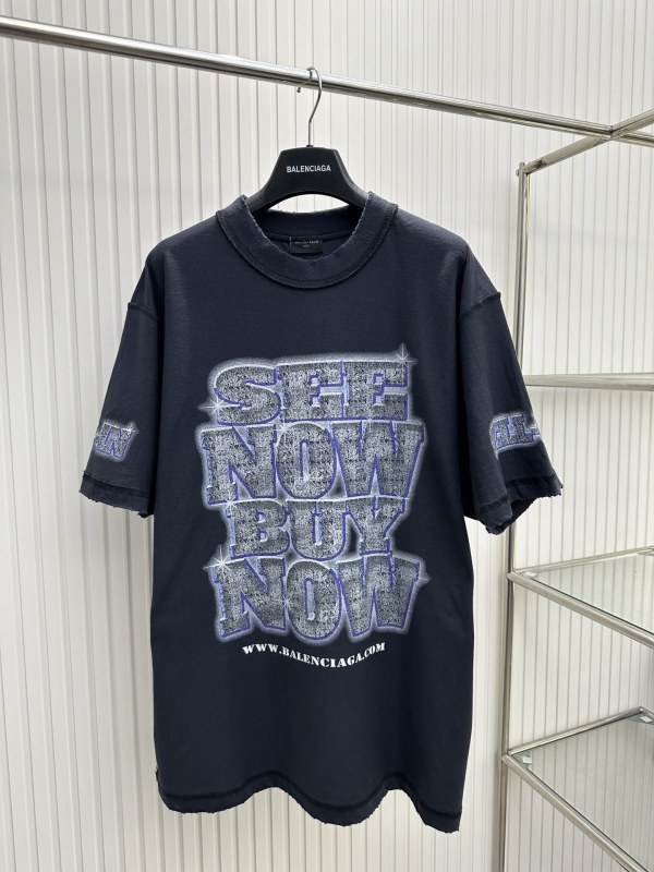 Balenciaga Classic Diamond Print Crack Damaged Washed Short Sleeved T-shirt