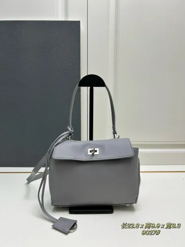 Balenciaga Rodeo Drive Lazy Super Practical Big Bag Four Sizes