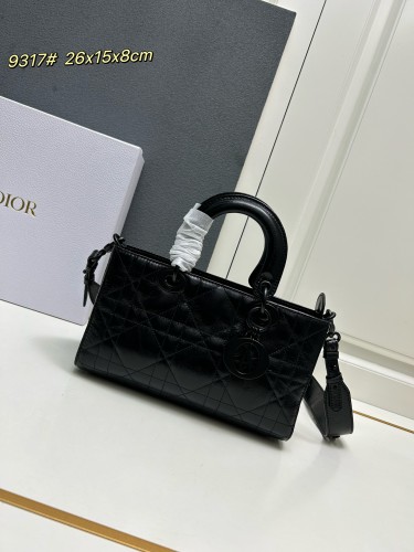 Dior Classic Handbag Horizontal Style Daifei Bag Size: 26x15x8 CM