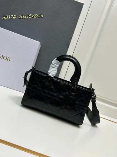 Dior Classic Handbag Horizontal Style Daifei Bag Size: 26x15x8 CM