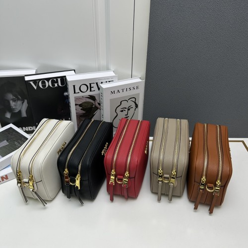 Prada New Fashion Cowhide Crossbody Bag Size: 23x16x10cm
