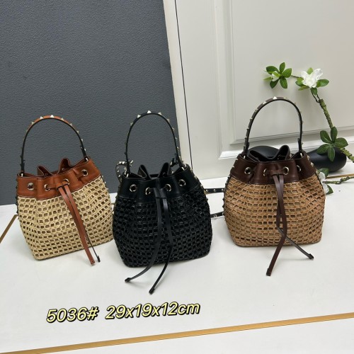 Valentino Garavani Rockstudio Lafite Grass Bucket Bag Size: 20x 19 x 12 CM