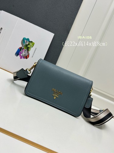 Prada Classic Fashion Flip Bag Letter Shoulder Strap Crossbody Bag Size: 22 x 14 x 8 CM