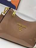 Prada Classic Cowhide Pressed Paint Handbag Crossbody Bag Size: 24.5 x 15 x 7 CM