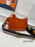 Prada Classic Cowhide Pressed Paint Handbag Crossbody Bag Size: 24.5 x 15 x 7 CM
