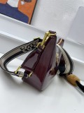 Prada Classic Cowhide Pressed Paint Handbag Crossbody Bag Size: 24.5 x 15 x 7 CM