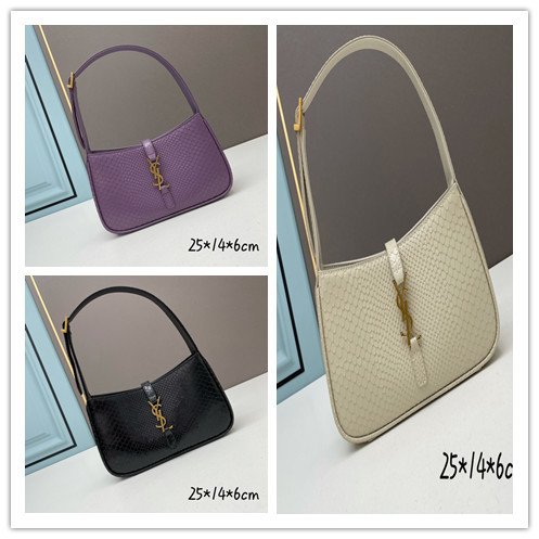 Yves Saint Laurent Fashion Snake Pattern Underarm Bag Size: 25 x 14 x 6 CM