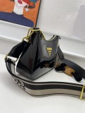 Prada Classic Cowhide Pressed Paint Handbag Crossbody Bag Size: 24.5 x 15 x 7 CM