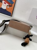 Prada Classic Cowhide Pressed Paint Handbag Crossbody Bag Size: 24.5 x 15 x 7 CM