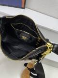 Prada Classic Cowhide Pressed Paint Handbag Crossbody Bag Size: 24.5 x 15 x 7 CM