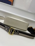 Prada Classic Cowhide Pressed Paint Handbag Crossbody Bag Size: 24.5 x 15 x 7 CM