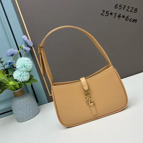 Yves Saint Laurent Fashion Snake Pattern Underarm Bag Size: 25 x 14 x 6 CM