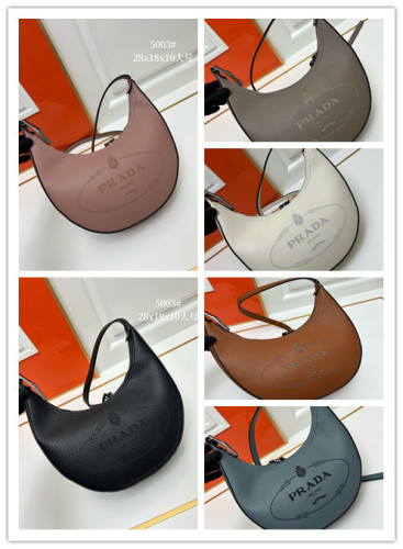 Prada Elegant Casual Underarm Bag Size: 28 x 18 x 10 CM
