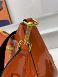 Prada Classic Cowhide Pressed Paint Handbag Crossbody Bag Size: 24.5 x 15 x 7 CM
