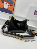 Prada Classic Cowhide Pressed Paint Handbag Crossbody Bag Size: 24.5 x 15 x 7 CM