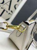 Prada New Long Handle Zipper Dumpling Bun Size: 26 x 17 x 9 CM