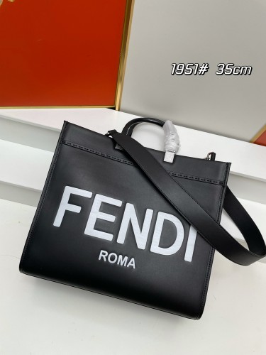 Fendi New Vintage Letter Logo Tote Bag Size: 35 x 17 x 31 CM