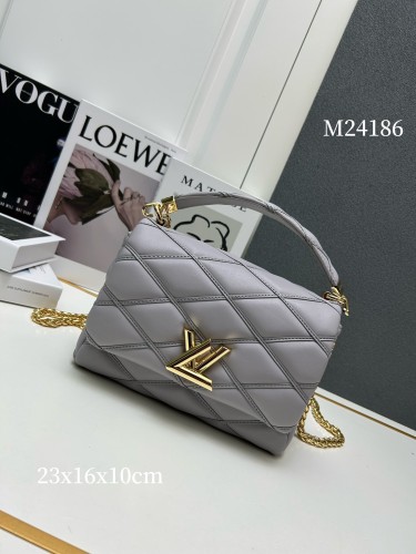 Louis Vuitton Stitched Sheepskin Chain Crossbody Bag Size: 35 x 25 x 14 CM