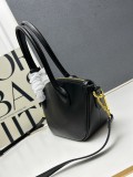 Prada New Long Handle Zipper Dumpling Bun Size: 26 x 17 x 9 CM