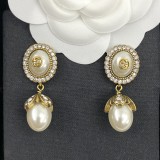 Gucci Oval Pearl Stud Earrings Fashion Simple Eardrop
