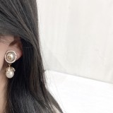 Gucci Oval Pearl Stud Earrings Fashion Simple Eardrop