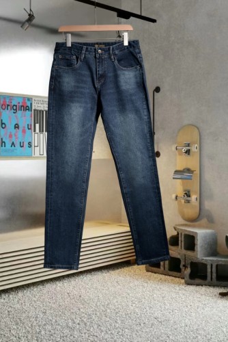 Versace Classic Versatile Washed Casual Jeans