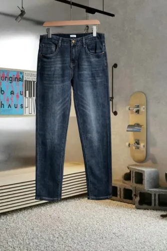 Loewe Classic Versatile Casual Jeans