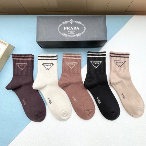 Prada Fashion Unisex Casual Cotton Socks Classic Triangle Letter Socks 5 Pairs/Box