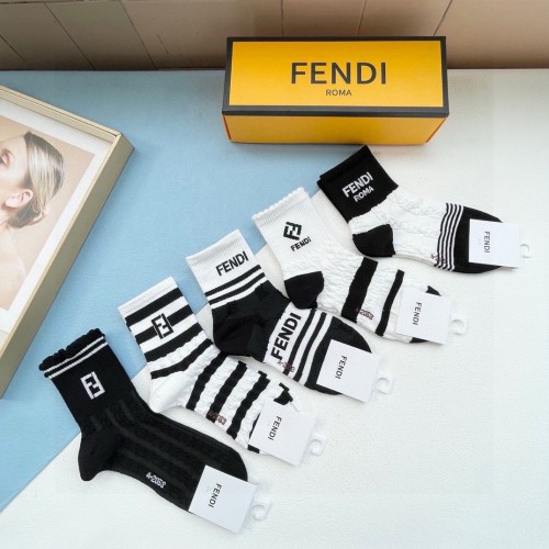 Fendi Fashion Unisex Casual Cotton Socks Classic Double FF Logo Jacquard Socks 5 Pairs/Box
