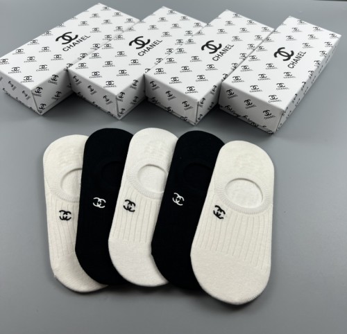 Chanel New Fashion Women O-Socks Sport Casual Breathable Socks 5 Pairs/Box