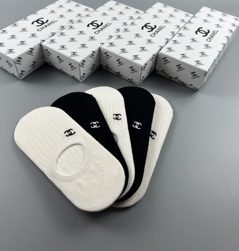 Chanel New Fashion Women O-Socks Sport Casual Breathable Socks 5 Pairs/Box