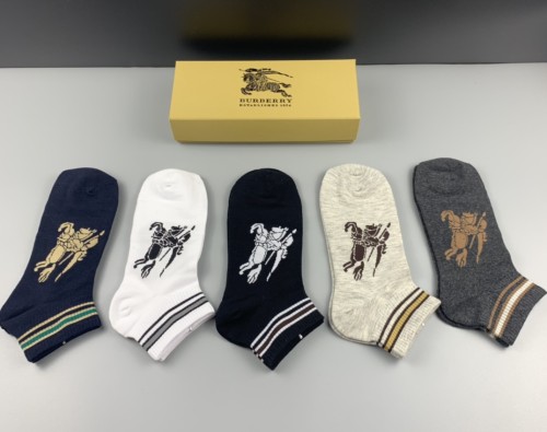 Burberry New Fashion Cotton Socks Unisex Casual Sports Breathable Socks 5 Pairs/Box