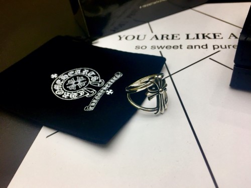 Chrome Hearts Fashion Classic Cross Ring Unisex Street Retro Ring
