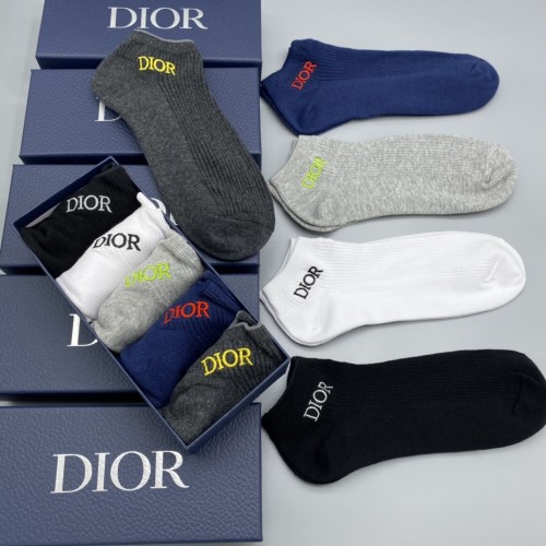 Dior Fashion Letter Cotton Ankle Socks Unisex Casual Sport Socks 5 Pairs/Box