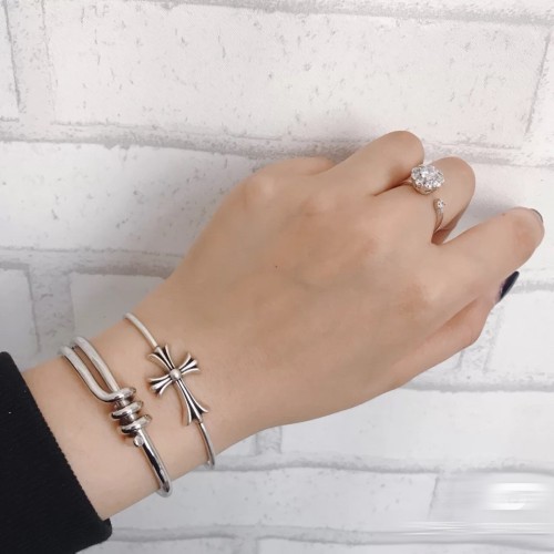 Chrome Hearts Unisex Fashion Retro Cross Hollowed-out Bead Open Bracelet