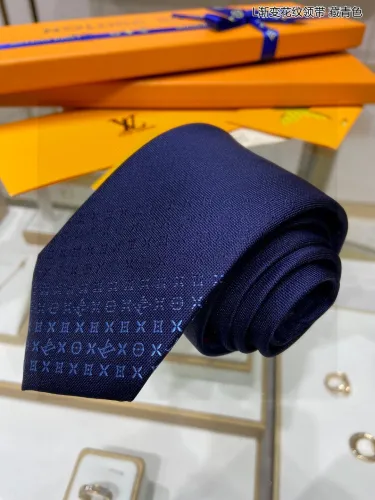 Louis Vuitton Classic Men's Tie Logo Gradient Pattern Tie