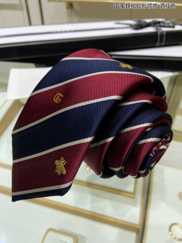 Gucci Classic Men's Tie Double GG Bee Snake Tie