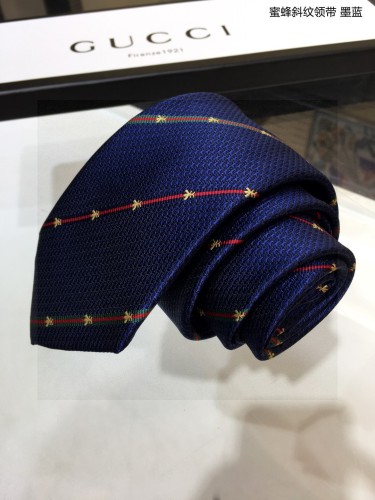 Gucci Classic Bee Twill Tie Men's Tie