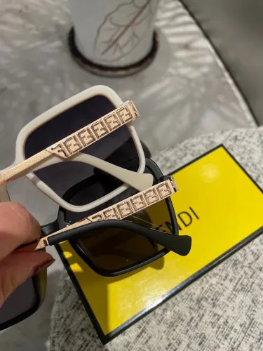 Fendi Fashion Sunglasses Box Polarized Sunglasses