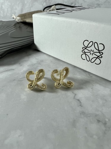 Loewe New Fashion Stud Earrings Unisex Classic Street Earrings