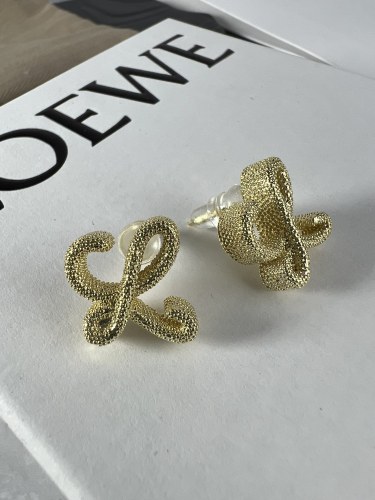 Loewe New Fashion Stud Earrings Unisex Classic Street Earrings