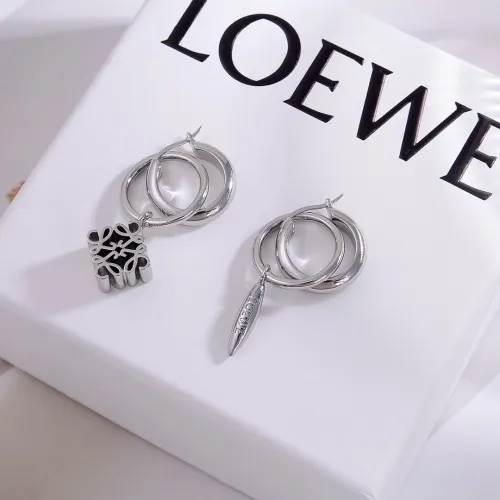 Loewe Fashion Logo Hollow Earrings Women Classic Retro Eardrop Earring
