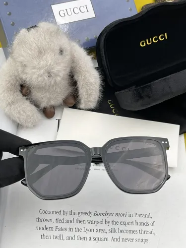 Gucci Fashion Unisex Large Frame Sunglasses Polarized Sunglasses