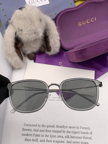 Gucci Fashion Unisex Large Frame Sunglasses Polarized Toad Mirror