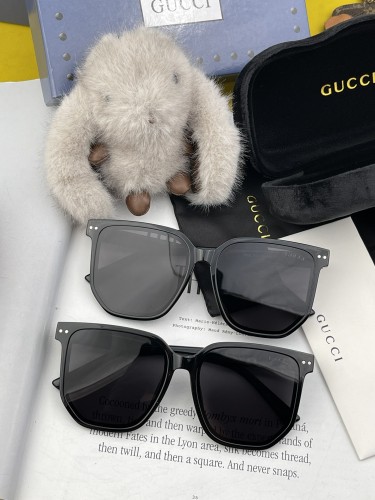 Gucci Fashion Unisex Large Frame Sunglasses Polarized Sunglasses
