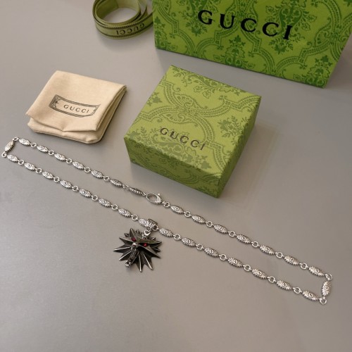 Gucci New Fashion Wolf Head Pendant Unisex Street Vintage Punk Necklace