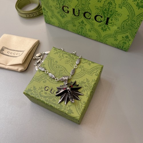Gucci New Fashion Wolf Head Pendant Unisex Street Vintage Punk Necklace