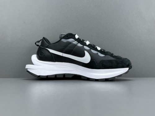 Sacai x Nike Vapor Waffle Nylon Black Unisex Sports Casual Sneakers Vintage Running Shoes