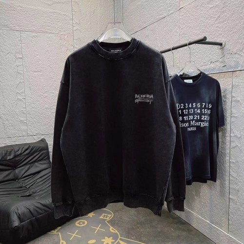 Balenciaga Retro Personalized Letter Logo Printed Hoodie Unisex Casual Round Neck Sportswear